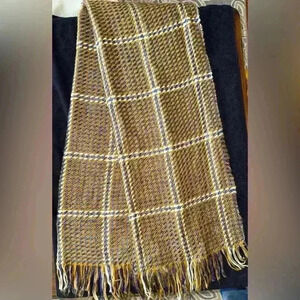 Zara Wool blend Scarf/Wrap